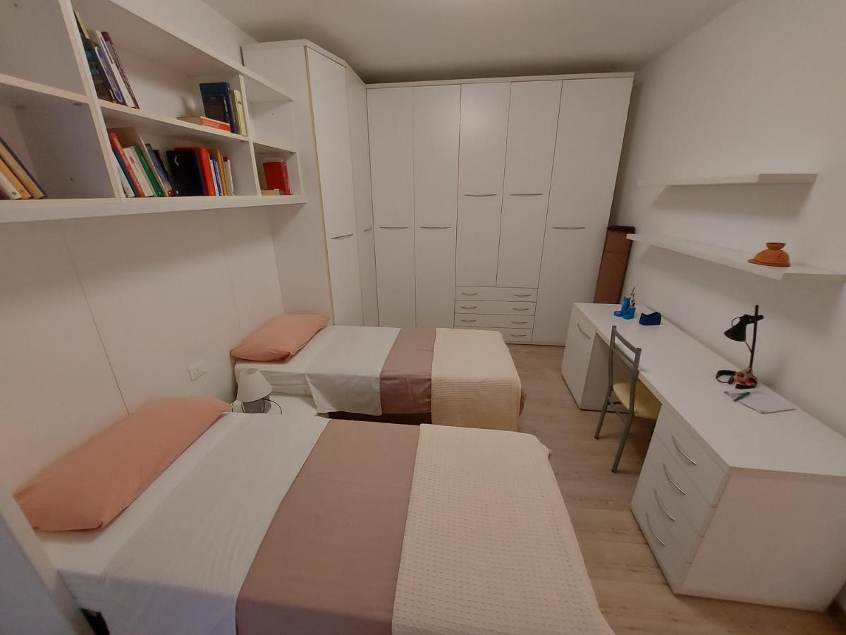 Casa Belle Vacanze Lägenhet Mestre Exteriör bild